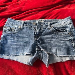 Low waisted shorts
